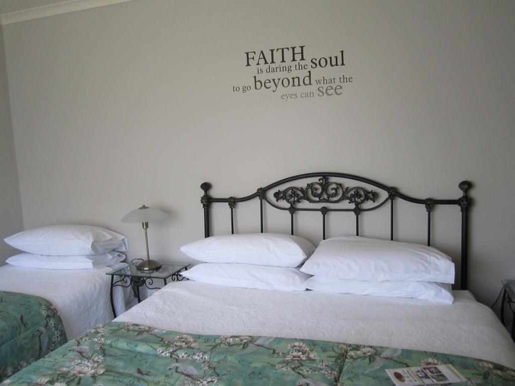 Be My Guest Bed & Breakfast New Plymouth Cameră foto