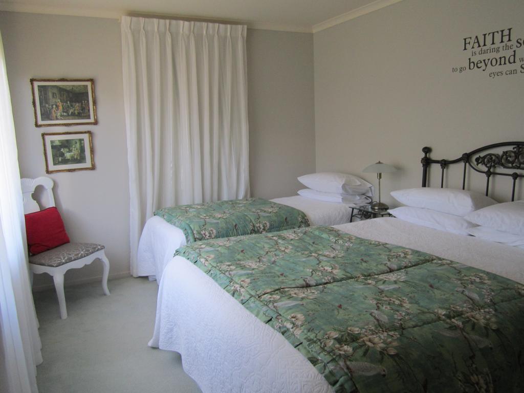 Be My Guest Bed & Breakfast New Plymouth Cameră foto